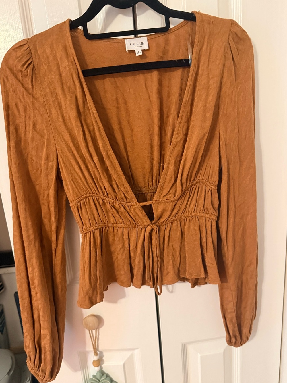 Le Lis Brown Tonal Leopard Animal Print Deep Plunge Peplum Blouse Sz Small